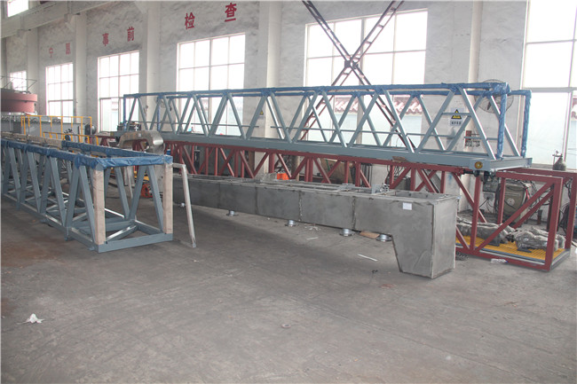 半橋式周邊傳動(dòng)吸泥機(jī) 半橋式周邊傳動(dòng)吸泥機(jī)